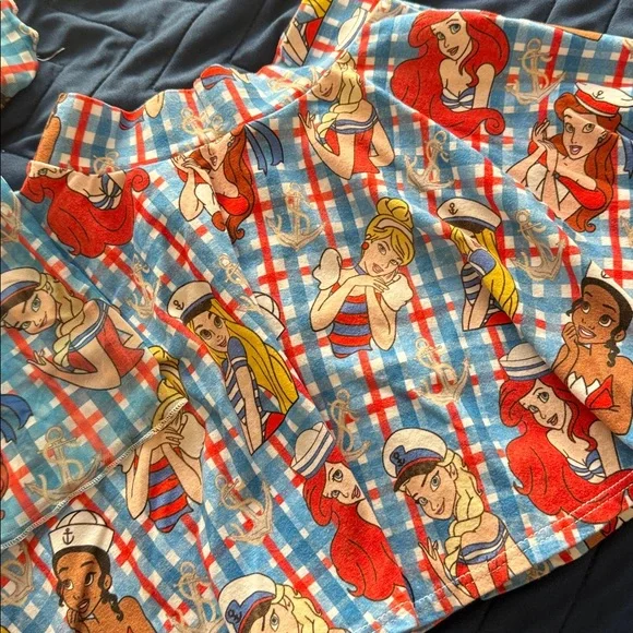 Disney princess cruise two-piece set - Picture 3 of 3